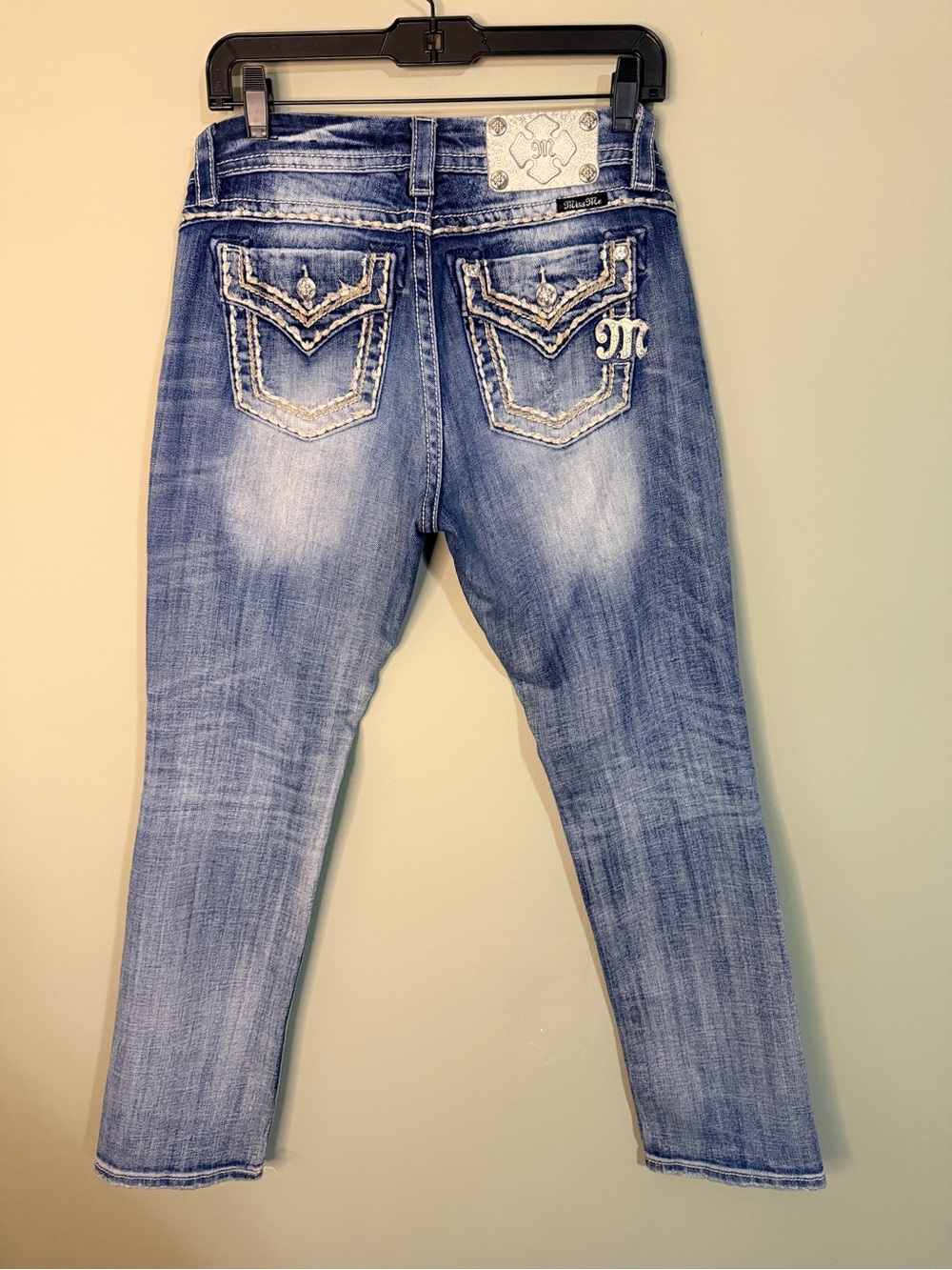 Gorgeous Vintage Y2K Miss Me Easy Straight Jeans Embellished Pockets 31” Inseam
